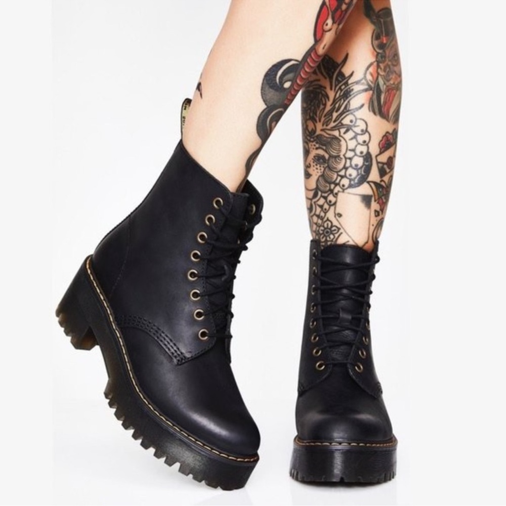 DR. MARTENS | Shriver Hi Leather Boots